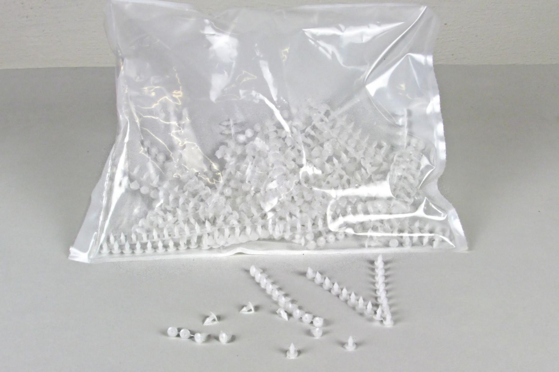 PVCNieten-Rauschen_filteredYC4EULboYsfyR PVC-Kunststoff-Stecknieten weiss