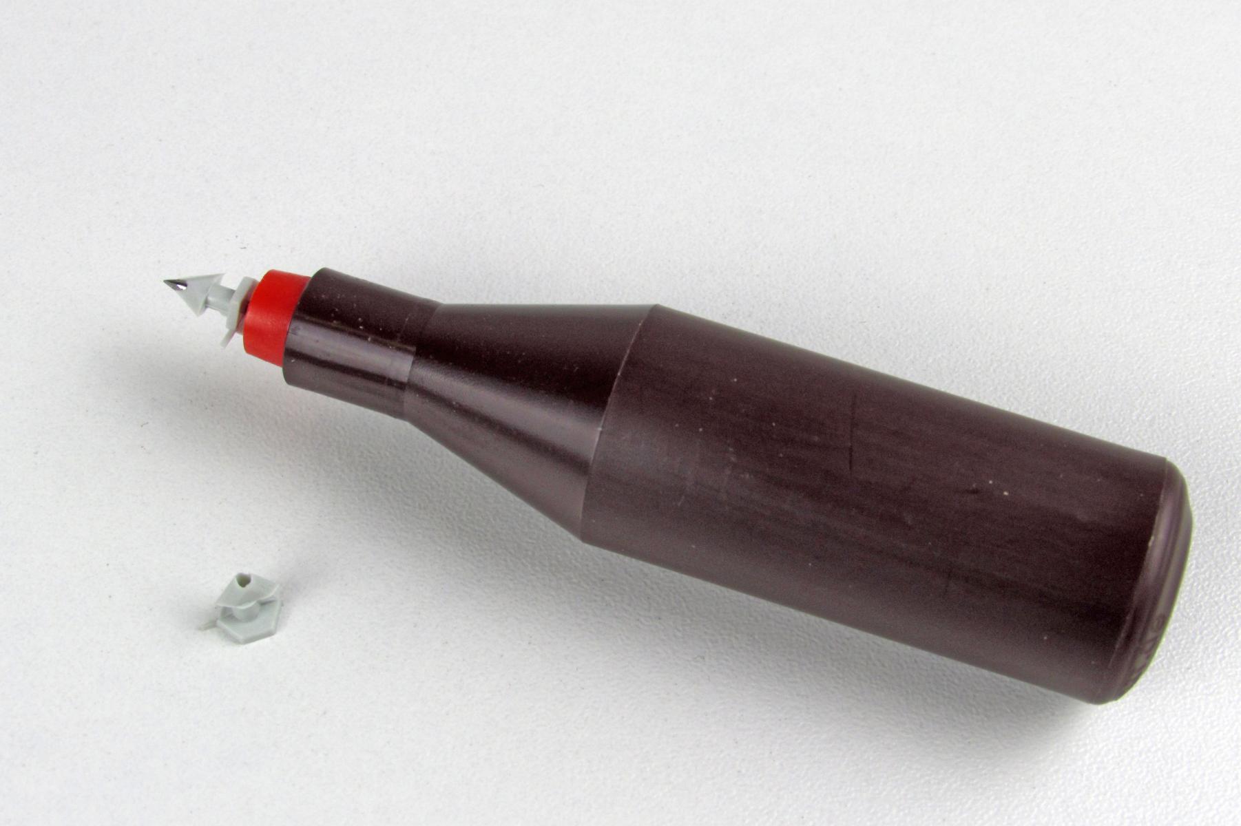 Nietenstecher für gerade Nieten